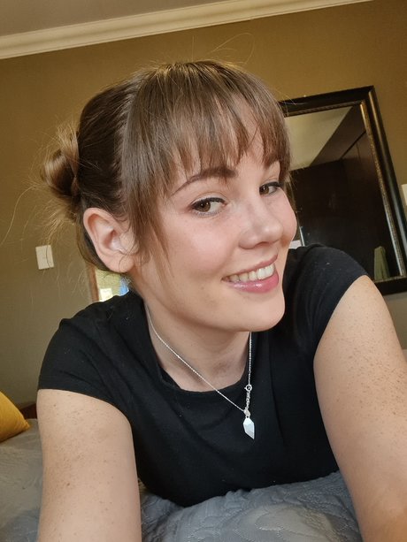 Allyson grey naked onlyfans pics