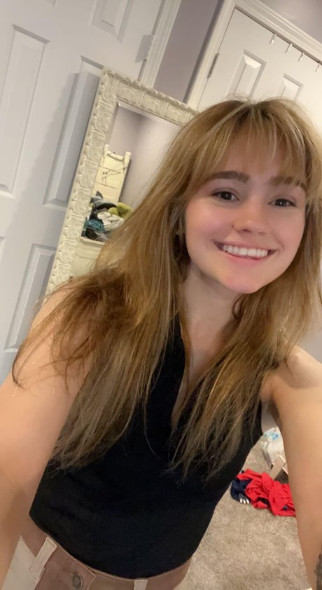 Eloisenoice_ leaks onlyfans