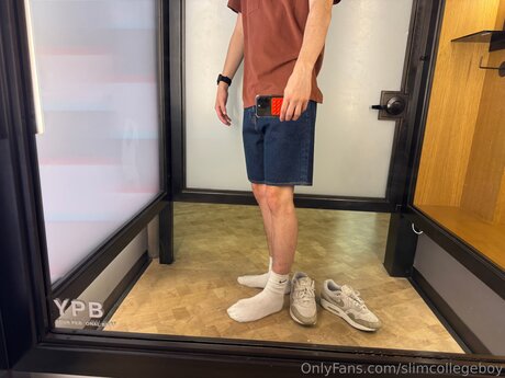 Slimcollegeboy onlyfans sex