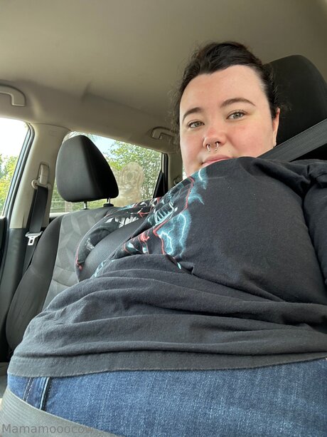 Mamamooocow onlyfans naked pics