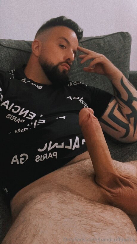 Handcuffdaddy only fans pics