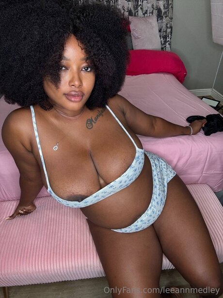 Leeannmedley naked onlyfans leaks