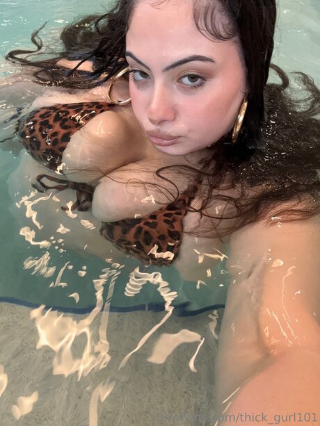 Thick Gurl101 only fans leak