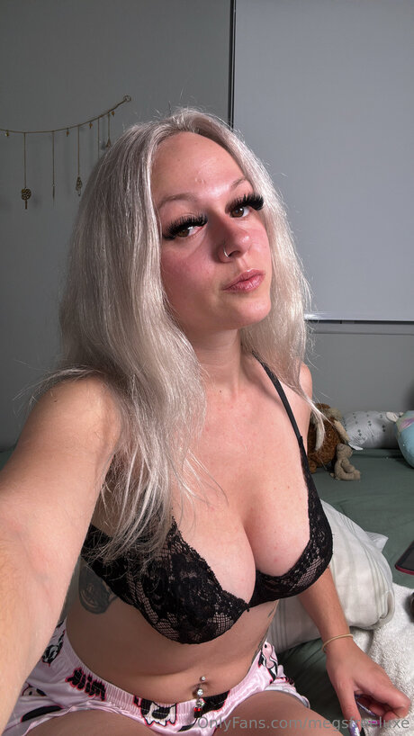 Megsfreeluxe onlyfans leajs