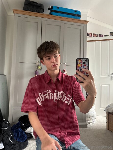 Levygoth69 porn onlyfans