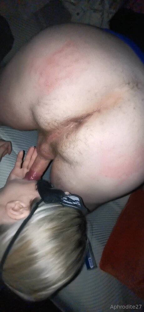 Aphrodite27 sexy onlyfans