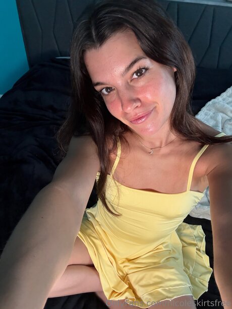 Nicoleskirtsfree onlyfans leakes