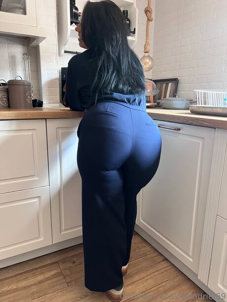 Galadriel69 leaked onlyfans