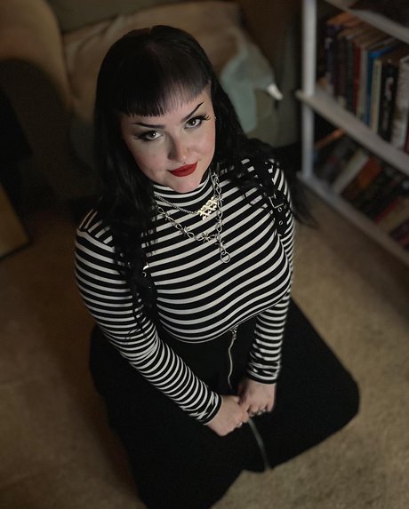 Bunnyrosexx onlyfans pictures