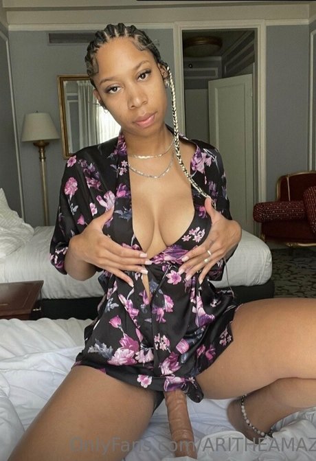 Aritheamazon Ari T onlyfans leaks free
