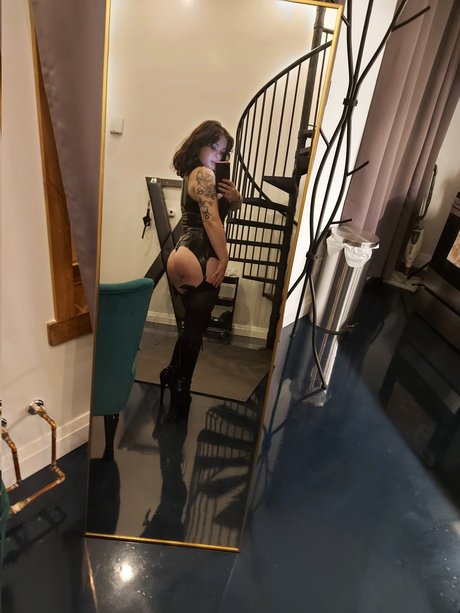 Alpha goddess aurora only fans pics