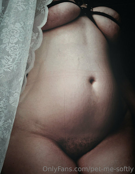 Pet Me Softly leaked onlyfans free