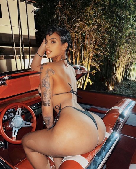 Ava Alita onlyfans nide