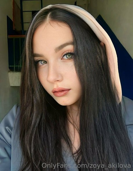 zoya akilova on onlyfans