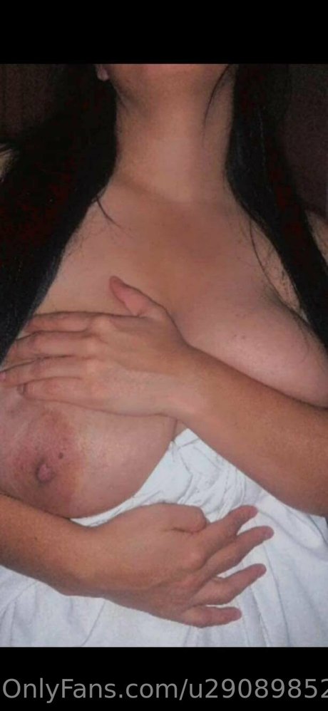 Alva Alvares onlyfans sextape leak