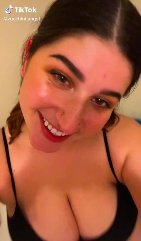 Zucchini onlyfans nude tits