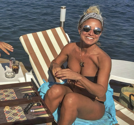 Zumrut Nural Dorman onlyfans pic