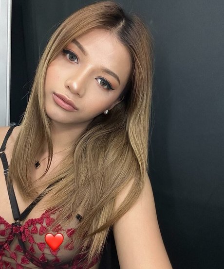 zuguszy x onlyfans nudes