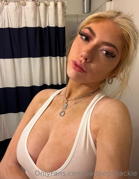 Barbiegirljackie nude onlyfans pics