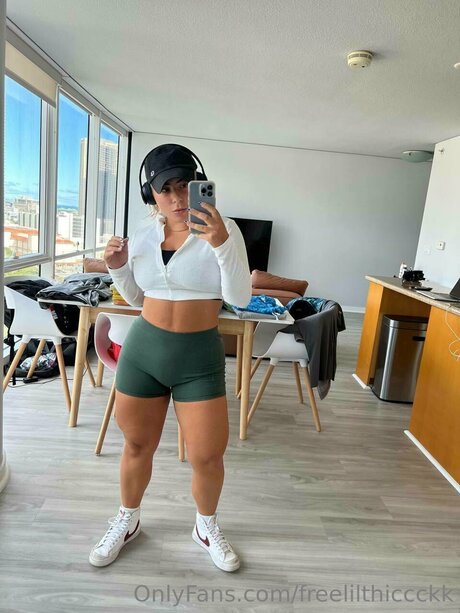 Lilthiccckktv onlyfans leak