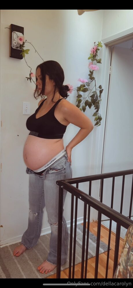 Dellacarolyn onlyfans pics nude
