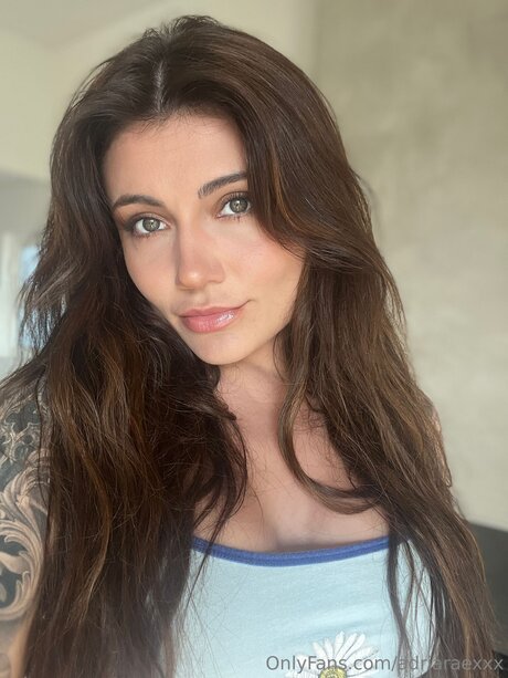 Adriaraexxx onlyfans striptease