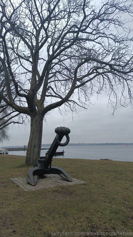 Alexbitchcraft4free onlyfans nudes leak