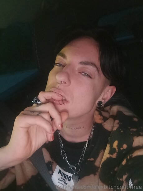 Alexbitchcraft4free onlyfans de