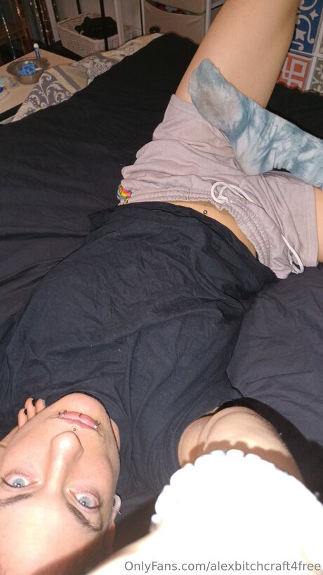 Alexbitchcraft4free onlyfans naked