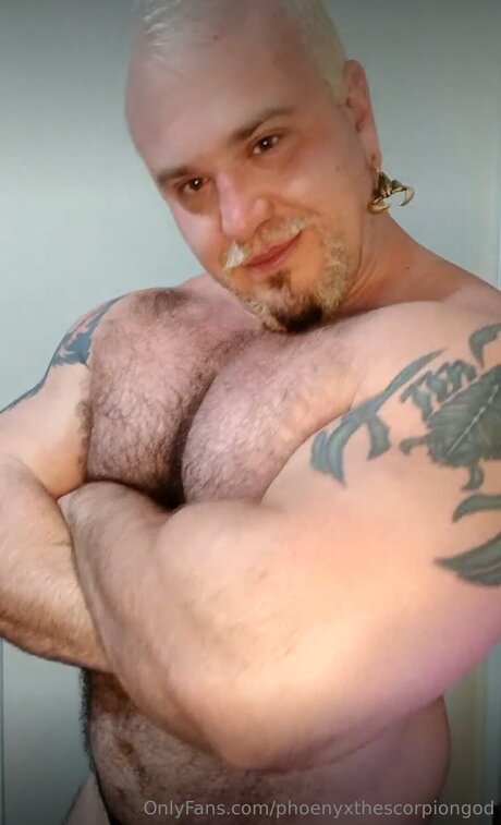 Phoenyxthescorpiongod onlyfans fotos