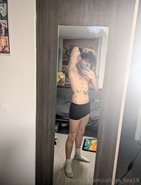 College Boy19 onlyfans.