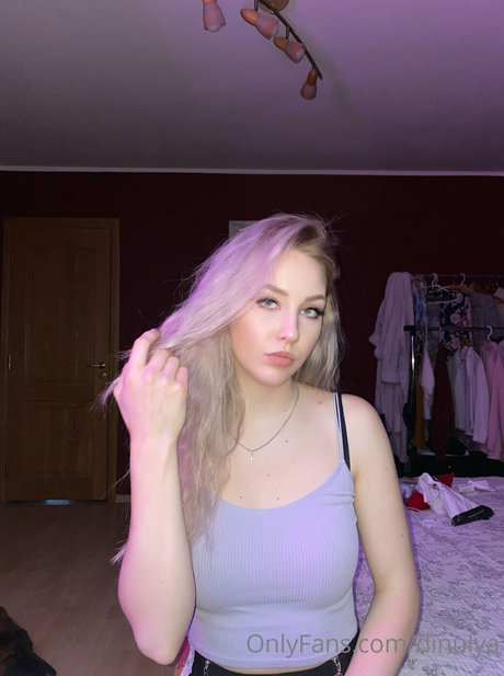 Dinulya sexy onlyfans