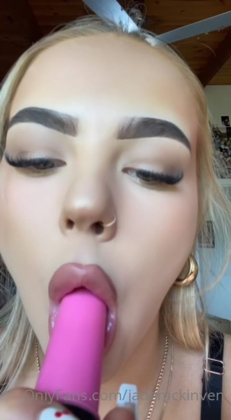 blonde hairy pussy onlyfans hd gallery