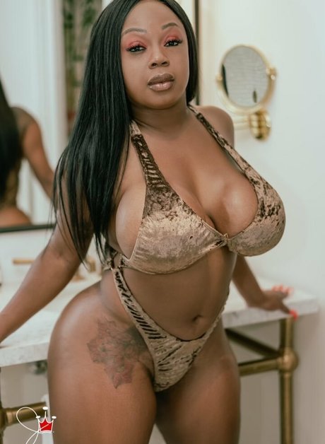 Jayden Starr topless onlyfans