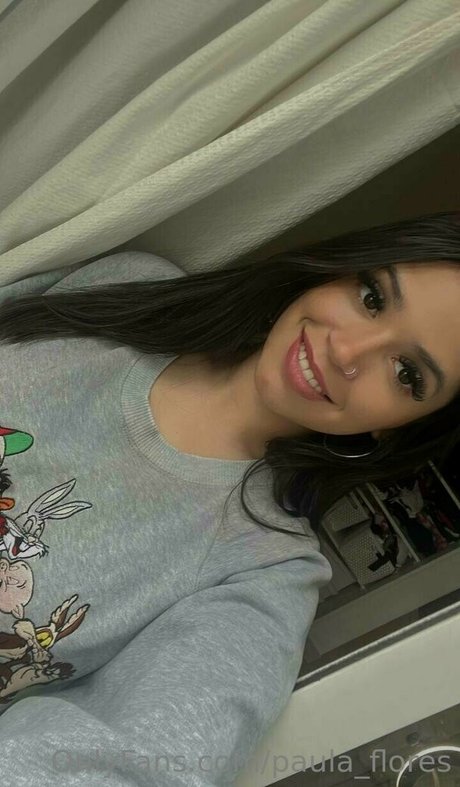Paula Flores onlyfans uncensored