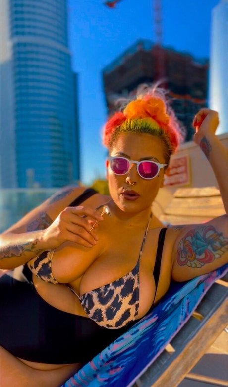 Zombiunicorn leaked only fans porn