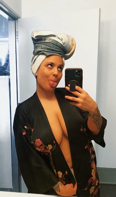 Zombiunicorn only fans pics