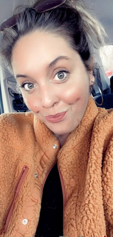 blonde shemale onlyfans naked photo