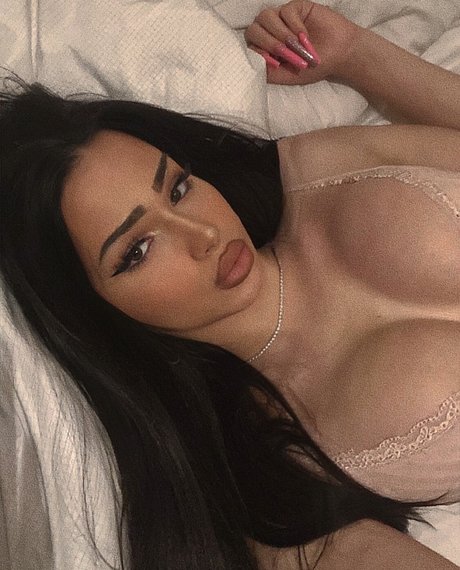 Nikita Pierce onlyfans leak nude