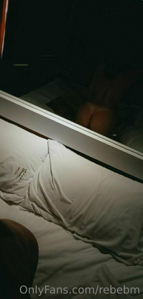 Rebeca Burgos naked onlyfans leak