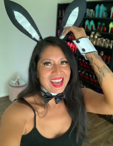 Stilettocouturebella nude onlyfans