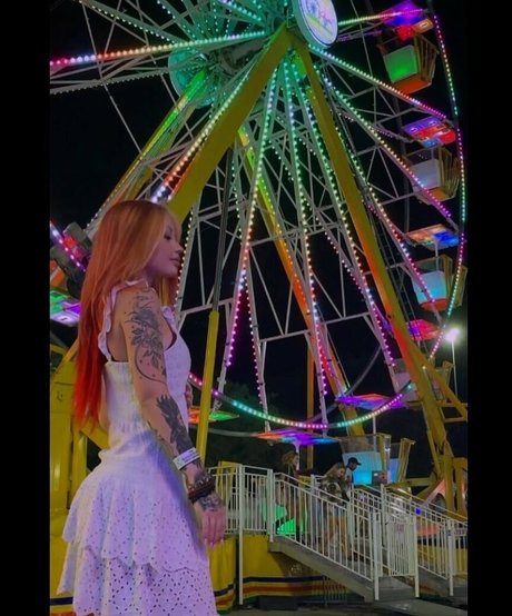 zoeycyberr onlyfans hot