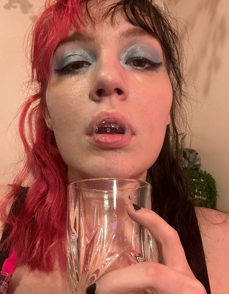 zoeybenzz onlyfans photos