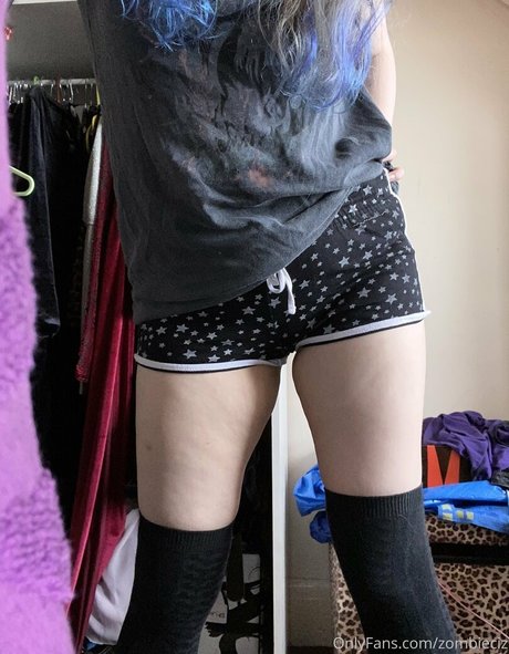 sucking cock onlyfans hot naked still