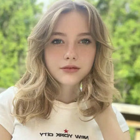 Zoe Moore leaked onlyfans porn