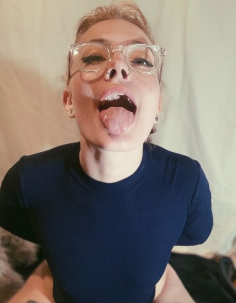 zoelovve free onlyfans pics leaked