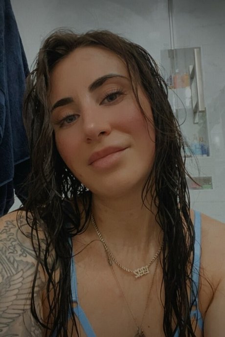 Zoelivelovelift leaked onlyfans.