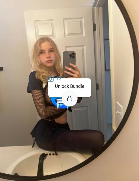 zoetheweeb onlyfans mega