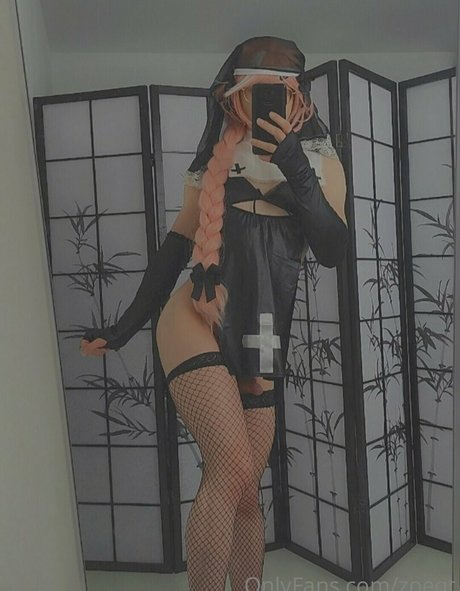 zoeqt onlyfans nude pictures