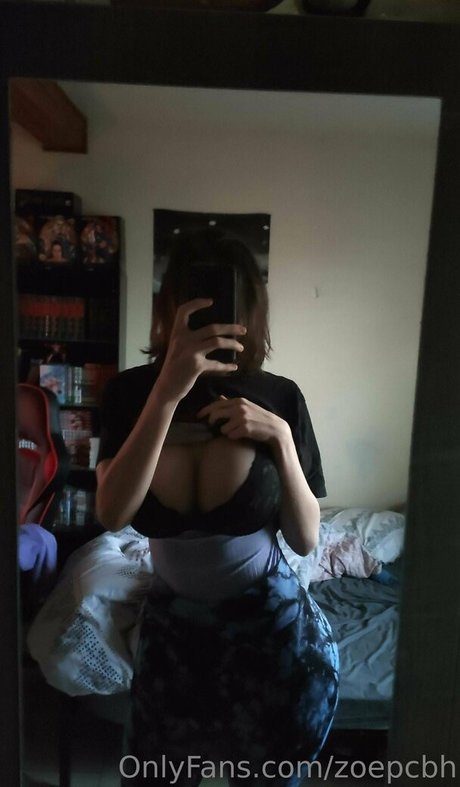 Zoepcbh boobs onlyfans